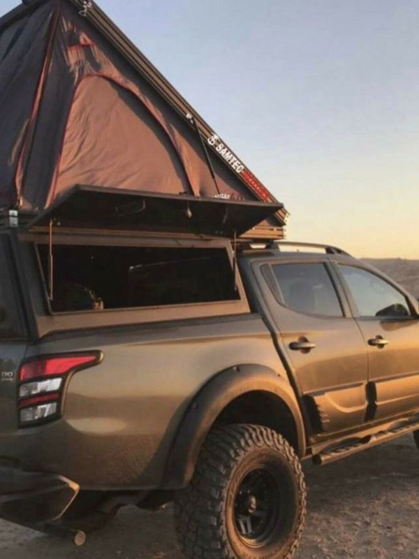 SAMTEC MOTORS CANOPY PICKUP CAMPER + ALU DACHZELT